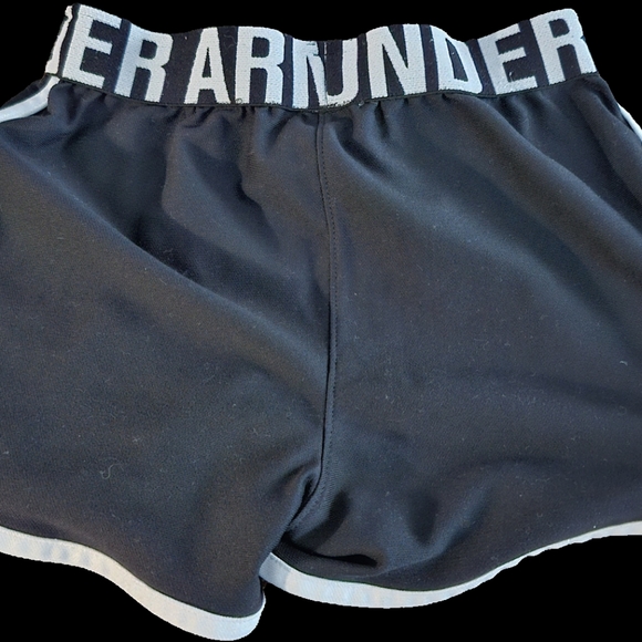 💥3 for $20💥 Youth / Kids Small Black Under Armour Shorts - Picture 4 of 5